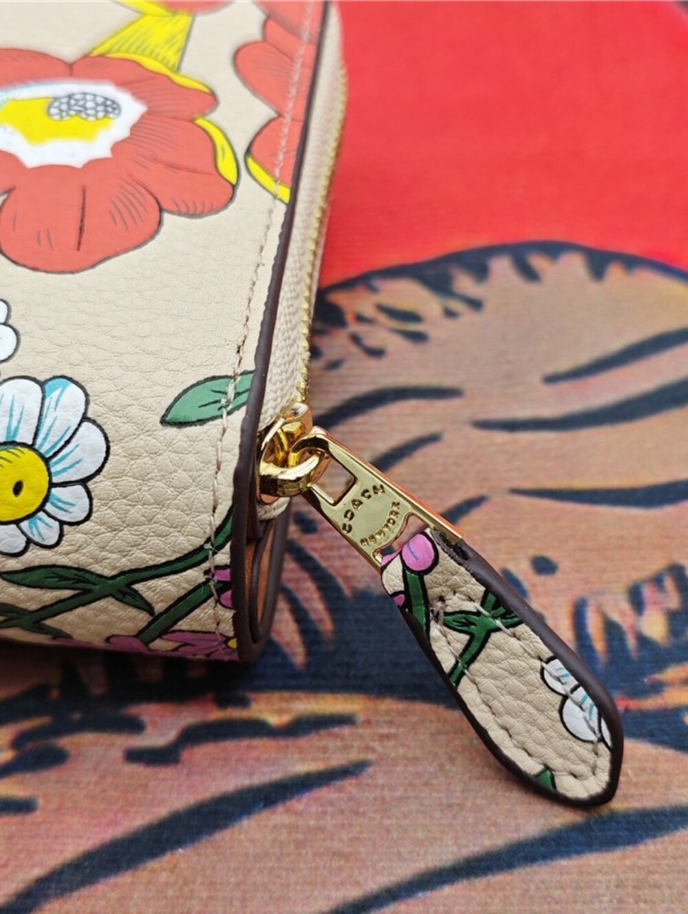 Coach Floral Zip Wallet - Picture 11 of 12